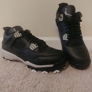 Air Jordan 4 Retro Baseball Cleats